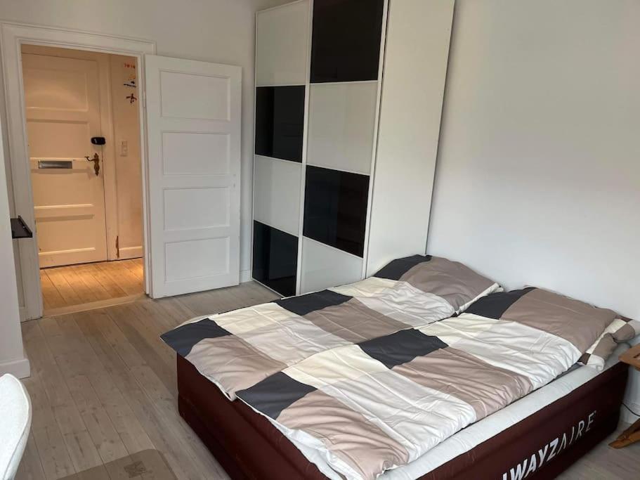 Familievenlig Taet Pa Amager Appartement